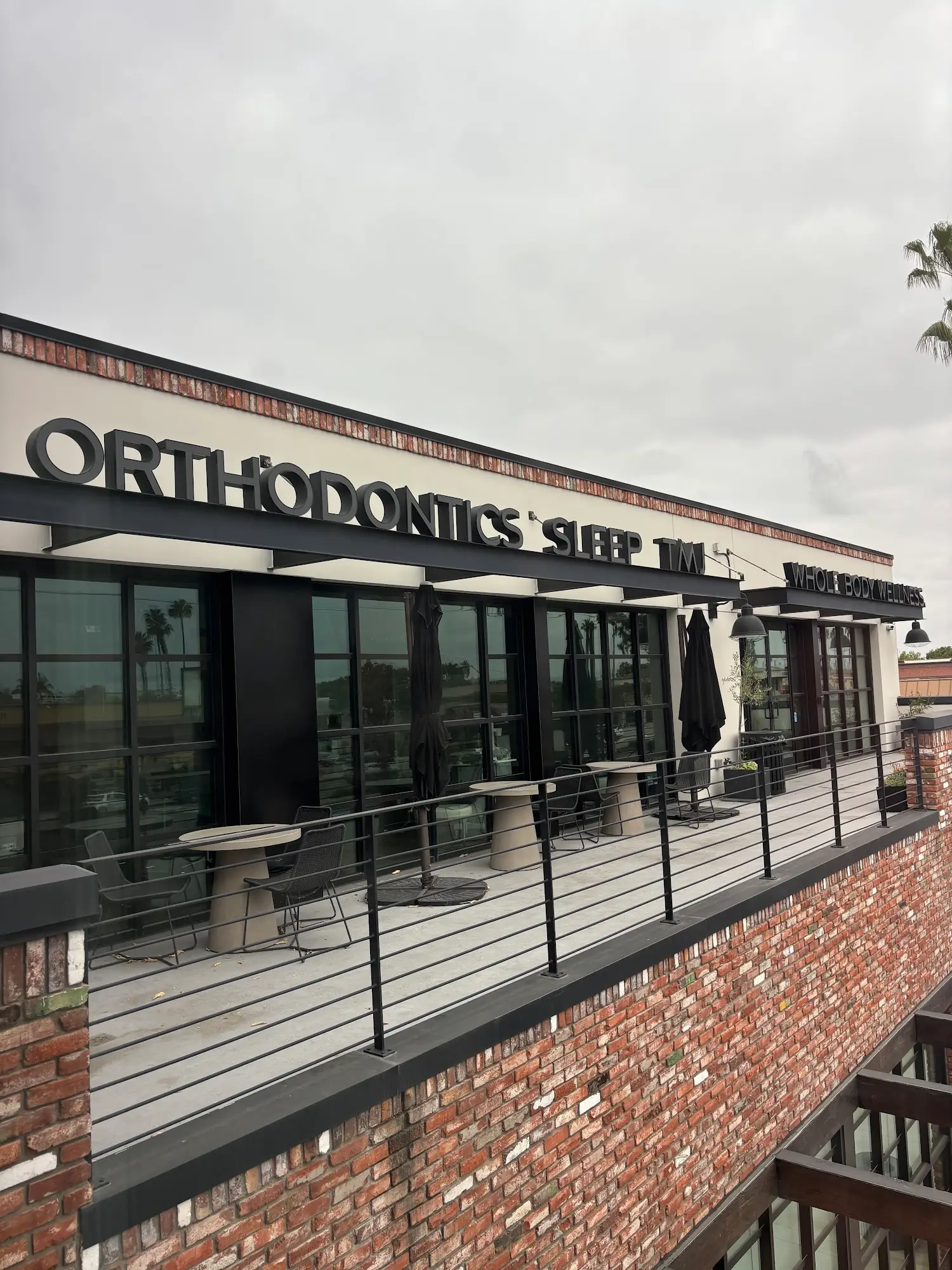 Building at 11121 Los Alamitos Blvd, Los Alamitos