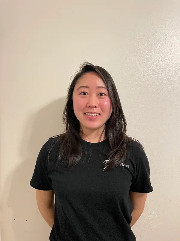 Hinna Tran, chiropractic assistant